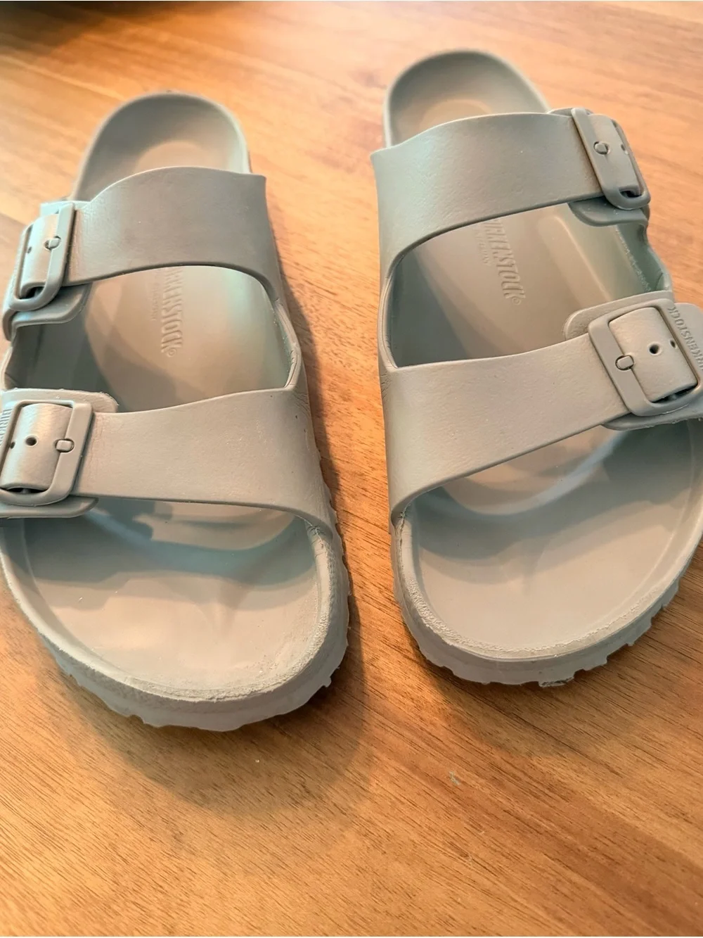 Men’s Birkenstock Sandals in Tan/ Light Brown
